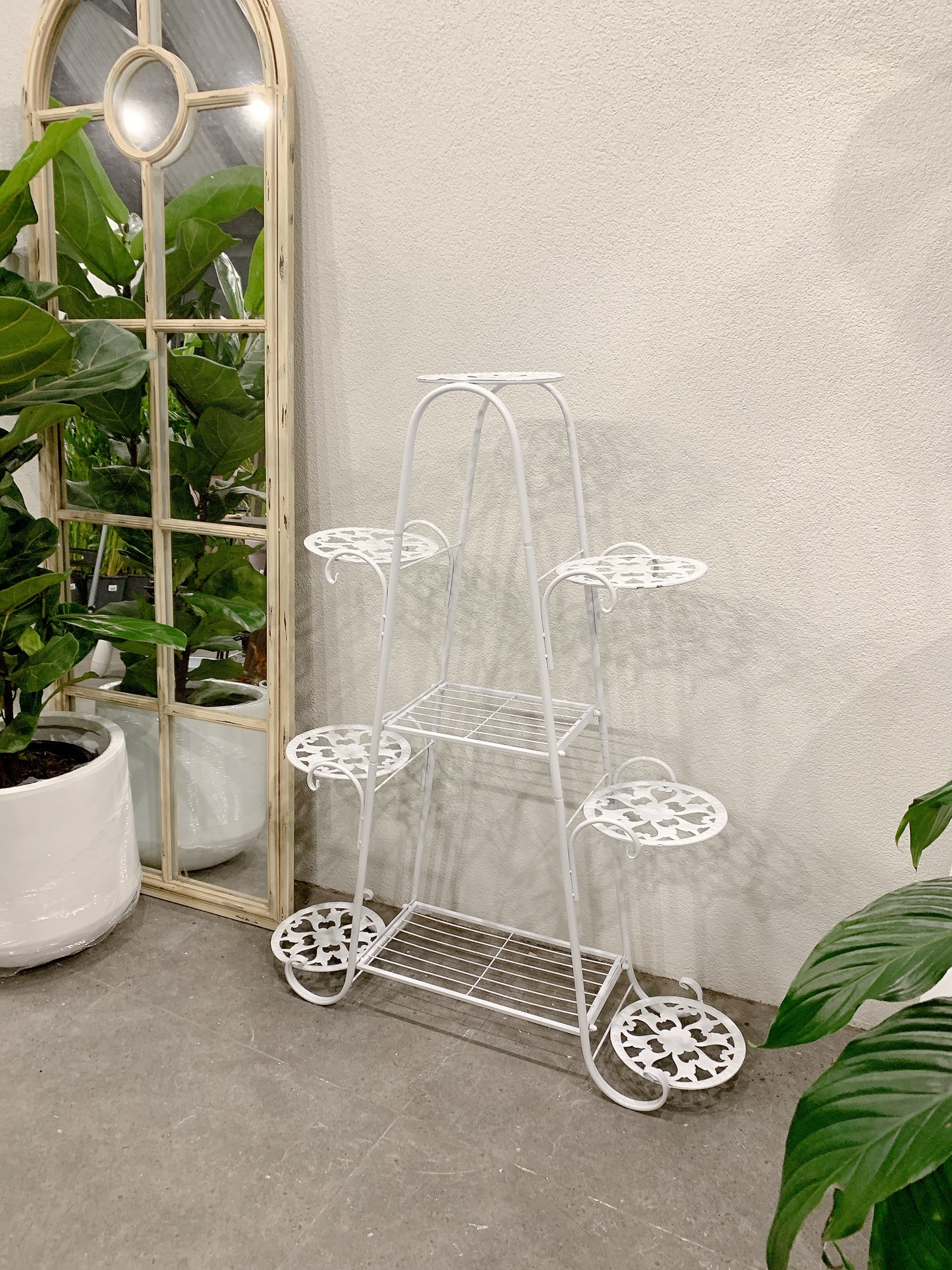 Light weight white metal plant stand holder vintage round plate pattern design delivery available