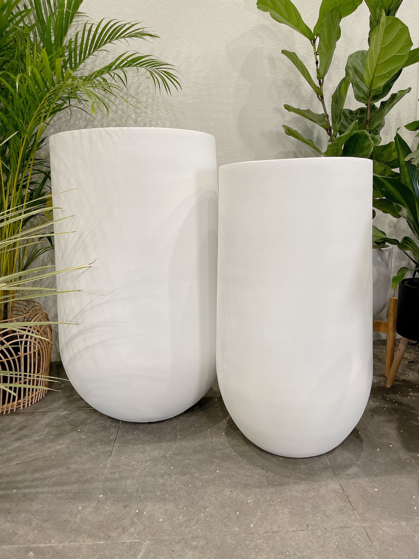 Extra large jumbo size set of 3 Sorrento white pot indoor tall pots planter home&commercial decor