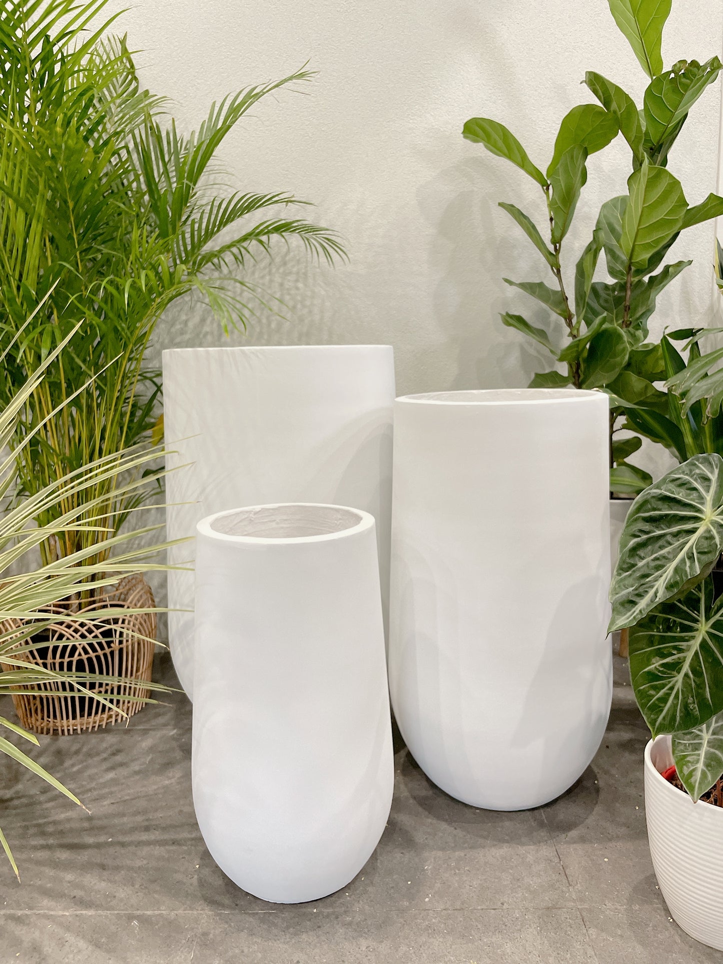 Extra large jumbo size set of 3 Sorrento white pot indoor tall pots planter home&commercial decor