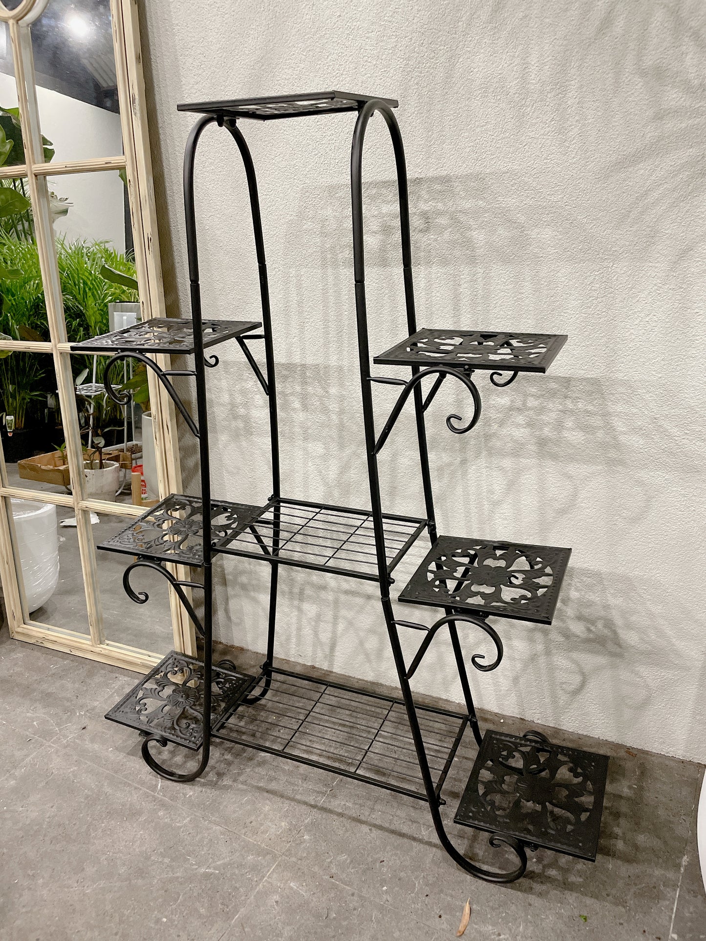 9 pots holder Metal planter plant stand ONLY $99 PLANTS AND POTS NOT INCLUDED CAN DELIVER